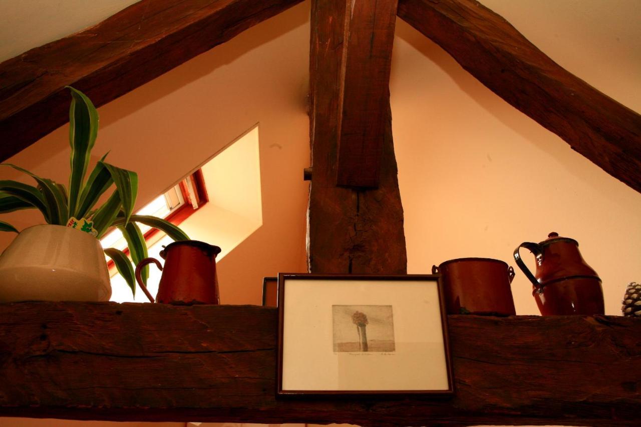 Chambre De Charme Pres De Vezelay 阿瓦隆 外观 照片